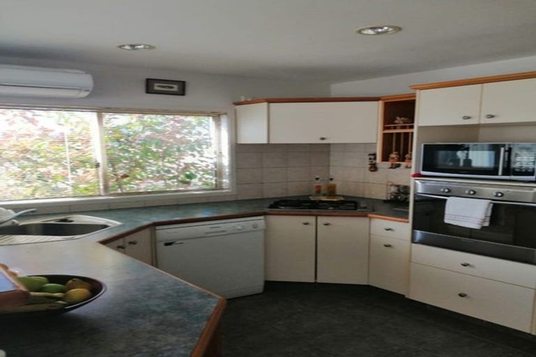 Photo of property in 2 Sudbury Court, Rototuna North, Hamilton, 3210