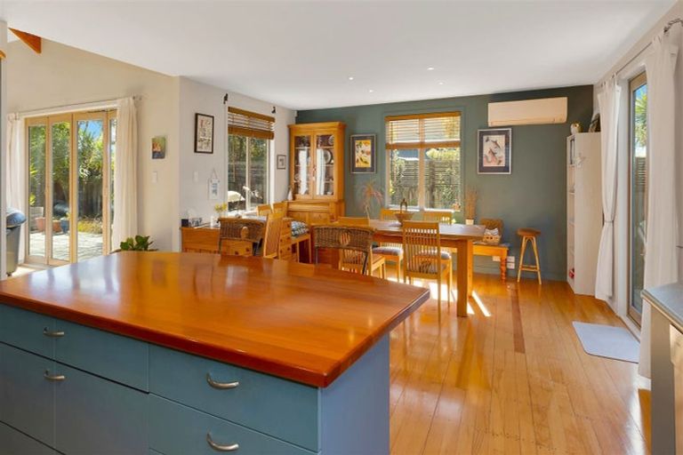 Photo of property in 41 Chamberlain Avenue, Amberley, 7481