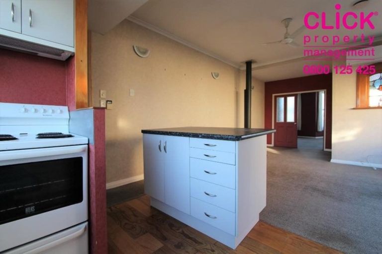 Photo of property in 74 Queens Drive, Saint Kilda, Dunedin, 9012