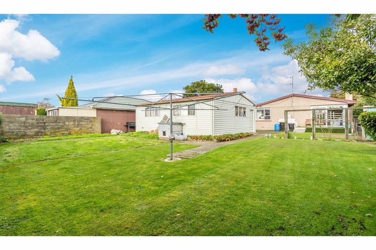 Photo of property in 330 Chelmsford Street, Waverley, Invercargill, 9810