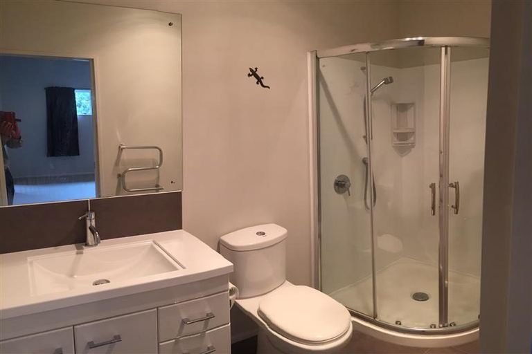 Photo of property in 45 Karaka Road, Beachlands, Auckland, 2018