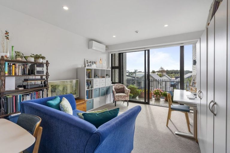 Photo of property in 208/38e Fraser Avenue, Northcote, Auckland, 0627