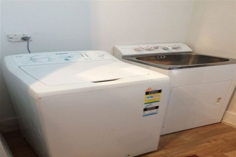 Photo of property in 241 Stuart Street, Dunedin Central, Dunedin, 9016