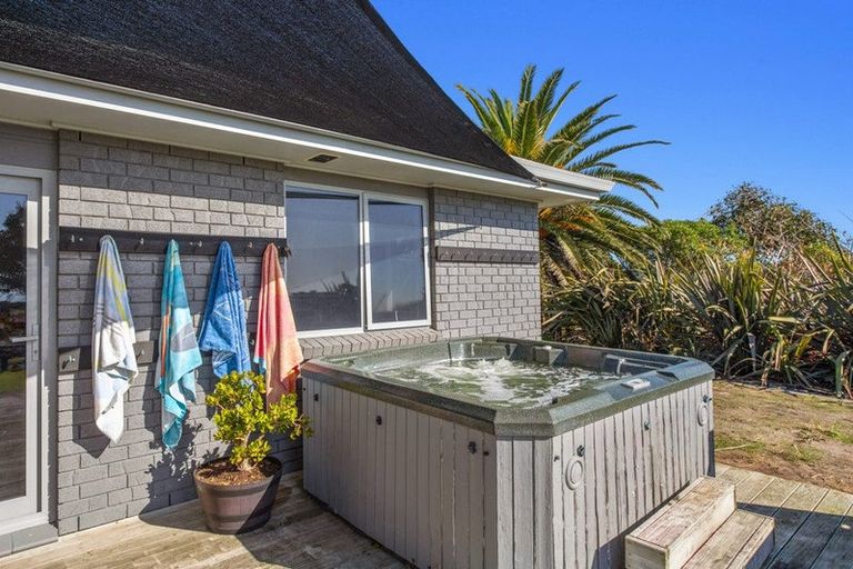 Photo of property in 1030 Thornton Road, Matata, Whakatane, 3194