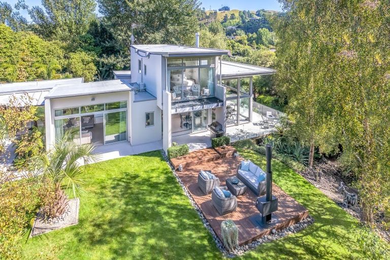 Photo of property in 124 Maui Pomare Road, Nikau Valley, Paraparaumu, 5032