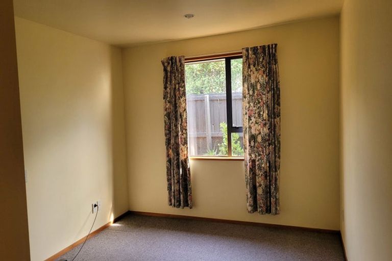 Photo of property in 73b Racecourse Road, Winton, 9782