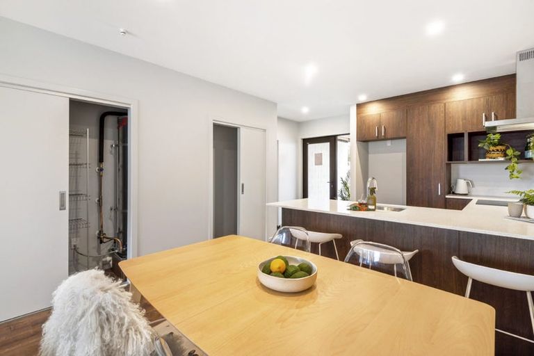 Photo of property in 118 Te Oneroa Way, Long Bay, Auckland, 0630