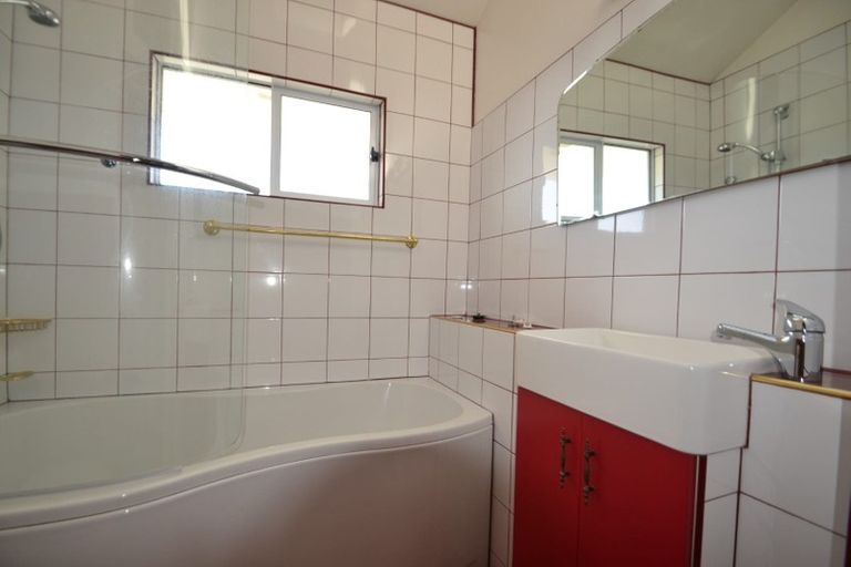 Photo of property in 1/72 Tasman Street, The Wood, Nelson, 7010