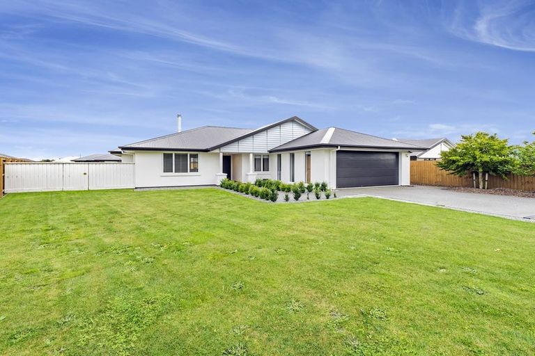 Photo of property in 30 Burnham School Road, Rolleston, 7614