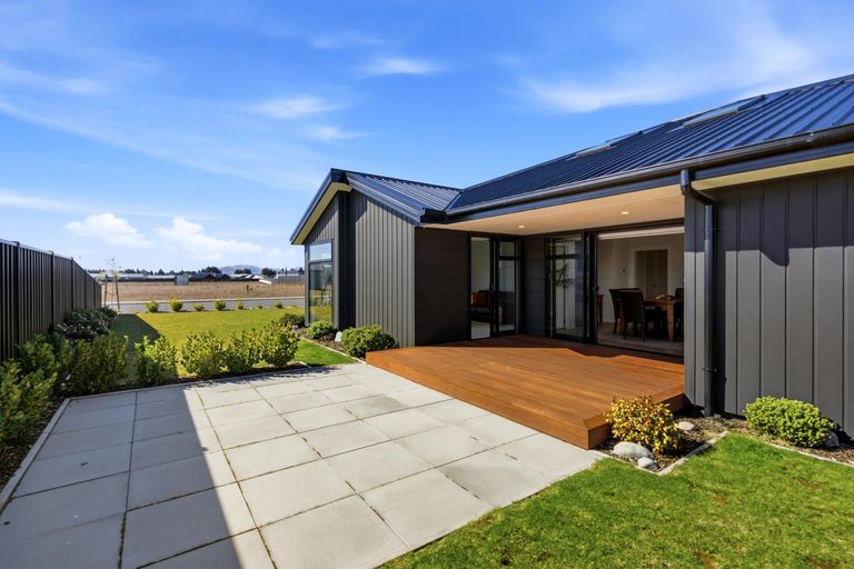 Photo of property in 52 Lakeland Avenue, Twizel, 7901