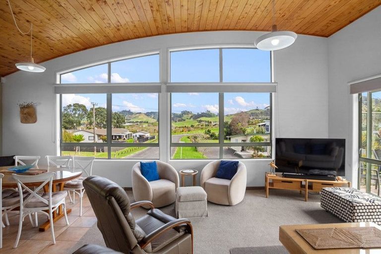 Photo of property in 5a Hillview Road, Waihi Beach, 3611