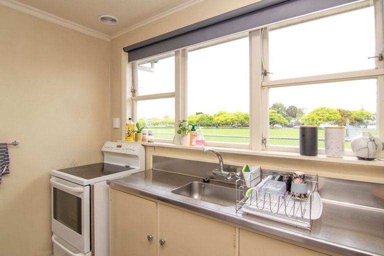 Photo of property in 11 Collingwood Court, Hokowhitu, Palmerston North, 4410