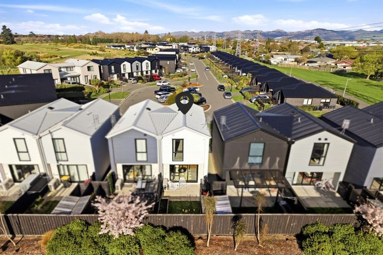 Photo of property in 56 Piripiri Place, Broomfield, Christchurch, 8042