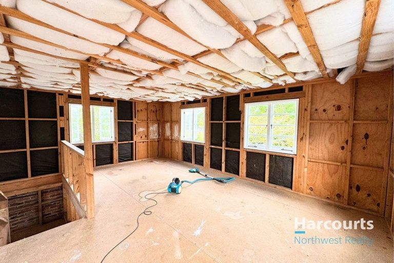 Photo of property in 86 Tawa Road, Kumeu, 0891