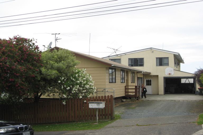 Photo of property in 15 Ladies Mile, Manly, Whangaparaoa, 0930