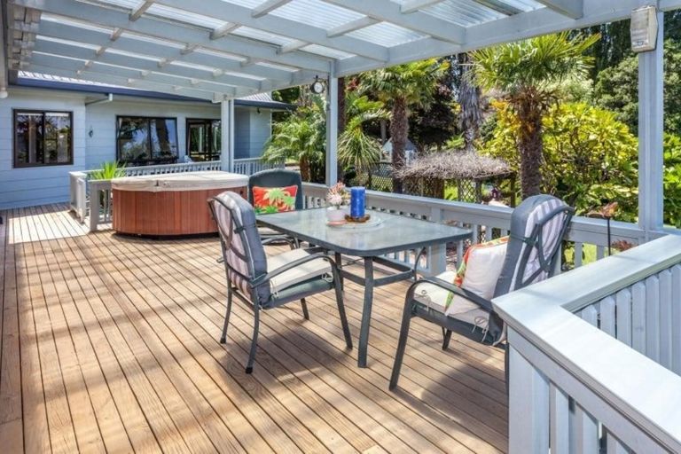 Photo of property in 16 Gregory Lane, Whangamata, 3691