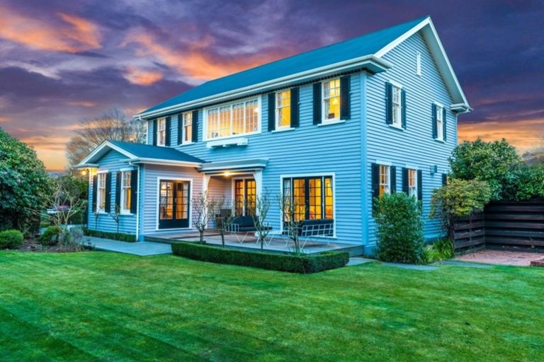 Photo of property in 1 Thornycroft Street, Fendalton, Christchurch, 8052