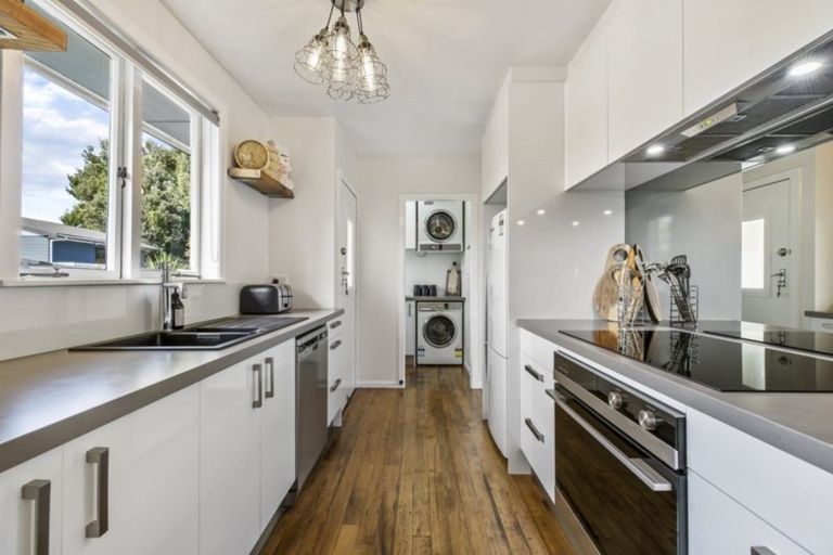 Photo of property in 25 Short Street, Papakura, 2110