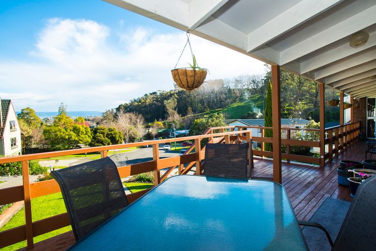 Photo of property in 60 Sunvale Crescent, Whataupoko, Gisborne, 4010