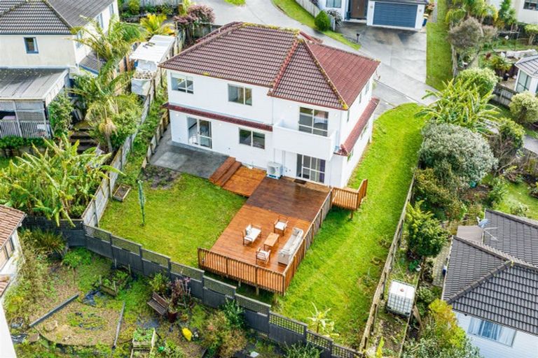 Photo of property in 23 Virginia Street, Henderson, Auckland, 0612