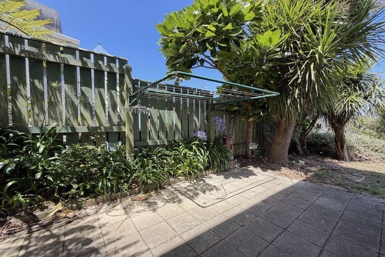 Photo of property in 157 Orangi Kaupapa Road, Northland, Wellington, 6012