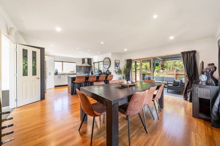 Photo of property in 9a Mccarthy Grove, Clouston Park, Upper Hutt, 5018