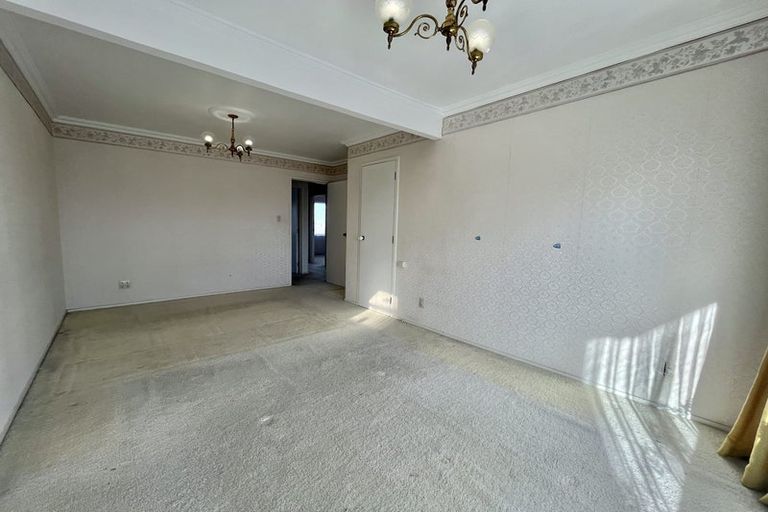 Photo of property in 3 Everglade Drive, Goodwood Heights, Auckland, 2105