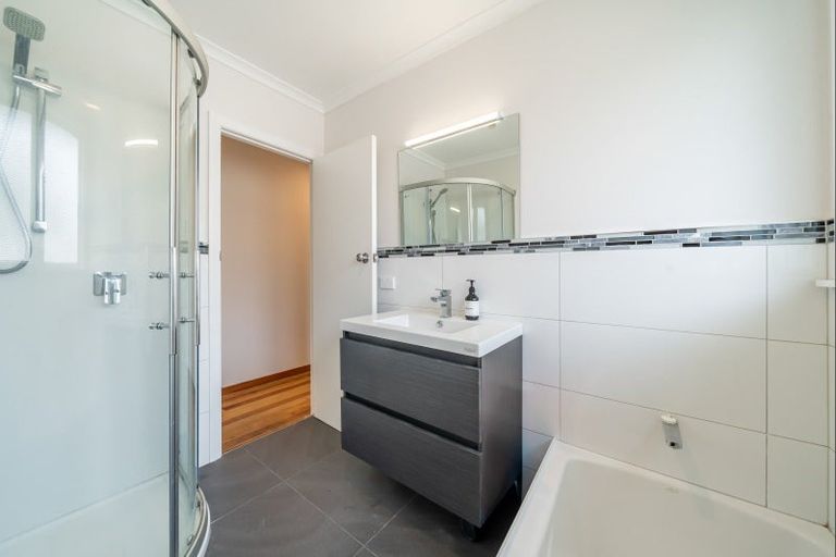 Photo of property in 58 Fraser Crescent, Elderslea, Upper Hutt, 5018