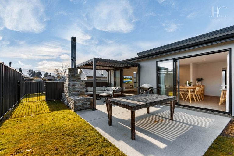 Photo of property in 4 Bradford Street, Cromwell, 9310