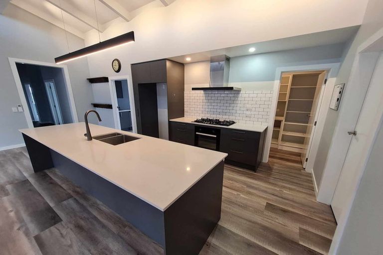 Photo of property in 126 Gayhurst Road, Dallington, Christchurch, 8061