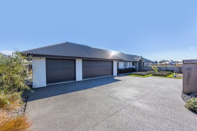 Photo of property in 23 Jacqueline Drive, West Melton, 7618