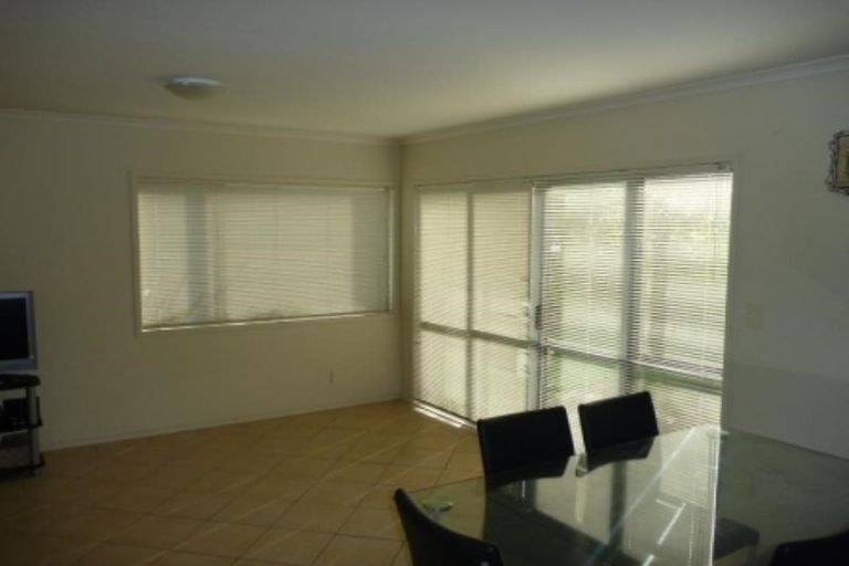 Photo of property in 47 Tiri Tiri Road, Birkdale, Auckland, 0626