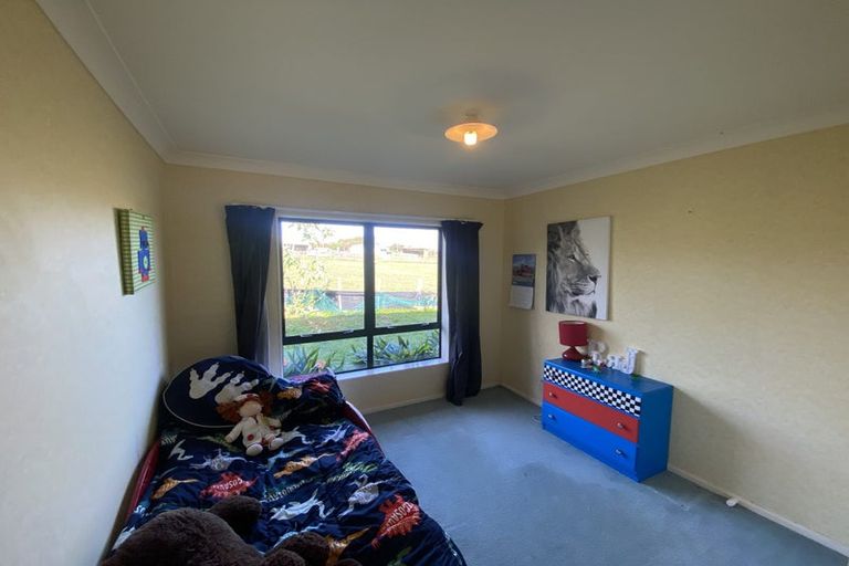Photo of property in 98 Shakespeare Road, Waiuku, 2681