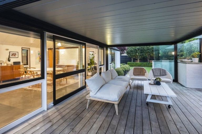 Photo of property in 266 Waimairi Road, Ilam, Christchurch, 8041