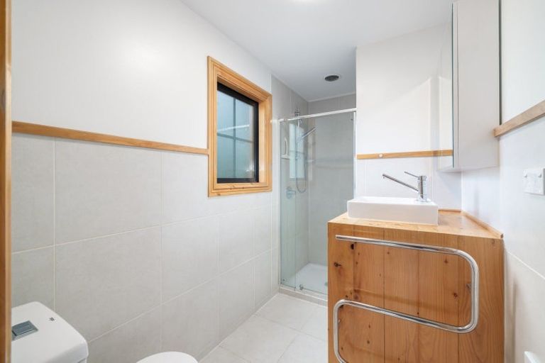 Photo of property in 69 Oxford Street, Lyttelton, 8082