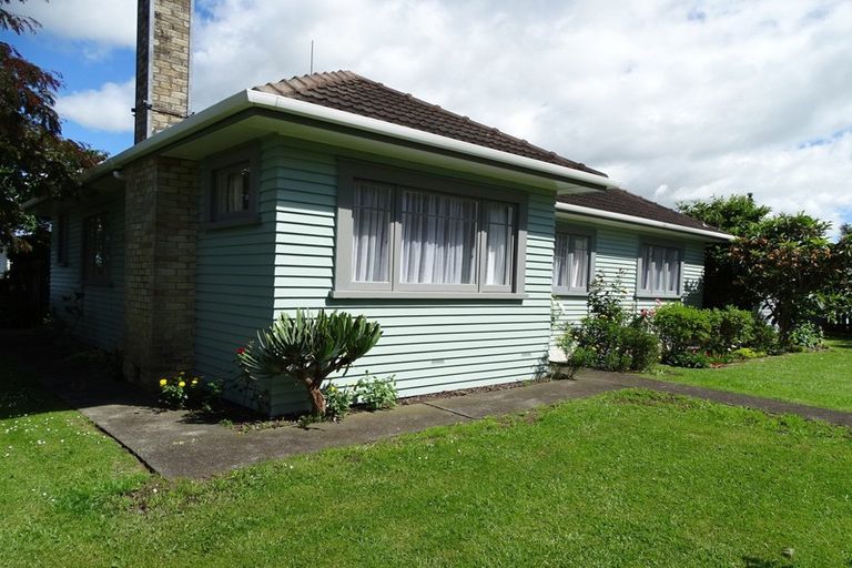 Photo of property in 18 Railway Street, Paeroa, 3600
