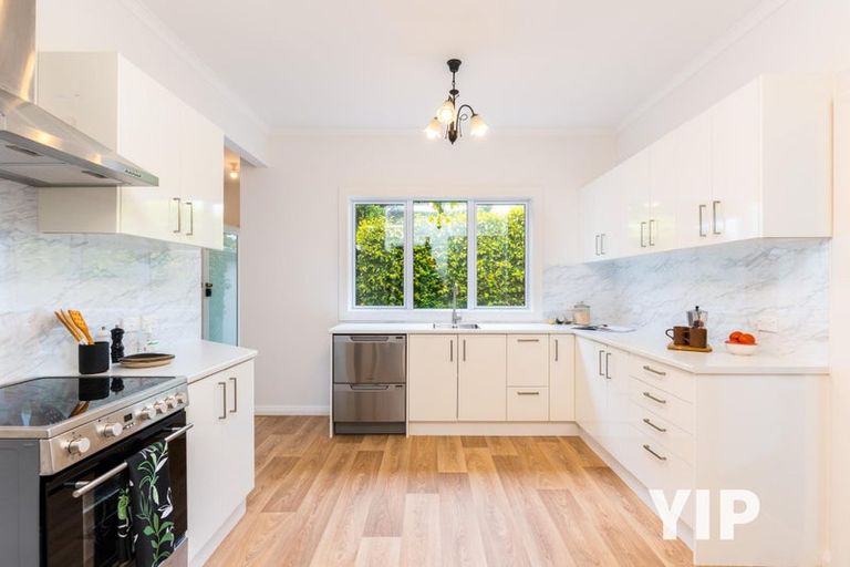 Photo of property in 23 The Drive, Tawa, Wellington, 5028