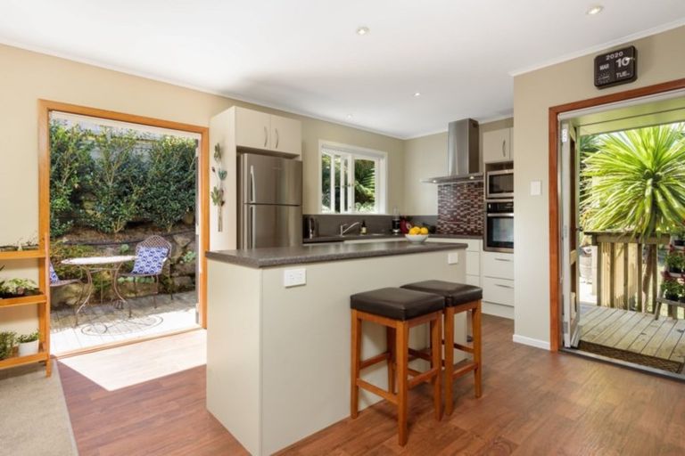 Photo of property in 5 Waikite Way, Welcome Bay, Tauranga, 3175