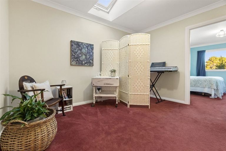 Photo of property in 4 Clayden Drive, Gulf Harbour, Whangaparaoa, 0930