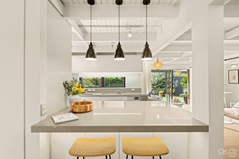 Photo of property in 32 Saint Columbans Grove, Boulcott, Lower Hutt, 5010