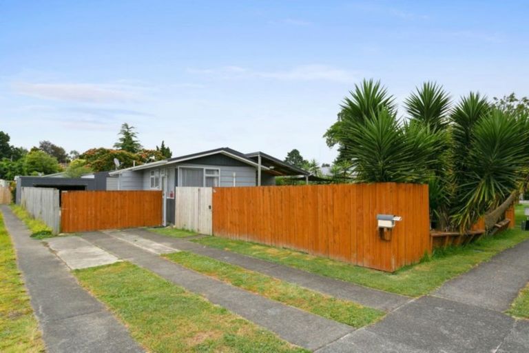 Photo of property in 76 Browning Street, Leamington, Cambridge, 3432