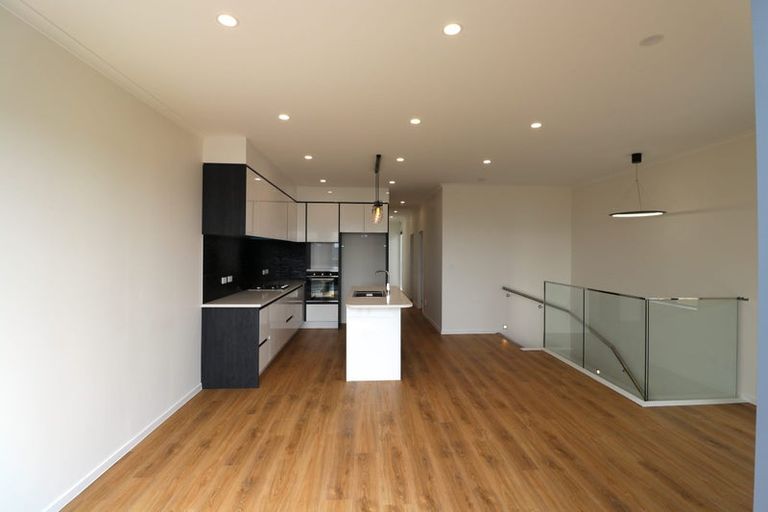 Photo of property in 84 Joseph Street, Flat Bush, Auckland, 2019