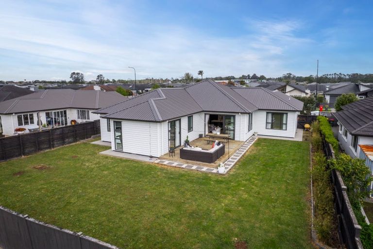 Photo of property in 202 Matua Road, Kumeu, 0810