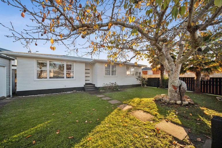 Photo of property in 4a Brightwell Street, Papakura, 2110