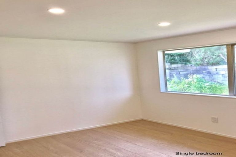 Photo of property in 2/84a Captain Scott Road, Glen Eden, Auckland, 0602