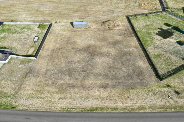 Photo of property in 8/500 Kinloch Road, Kinloch, Taupo, 3377