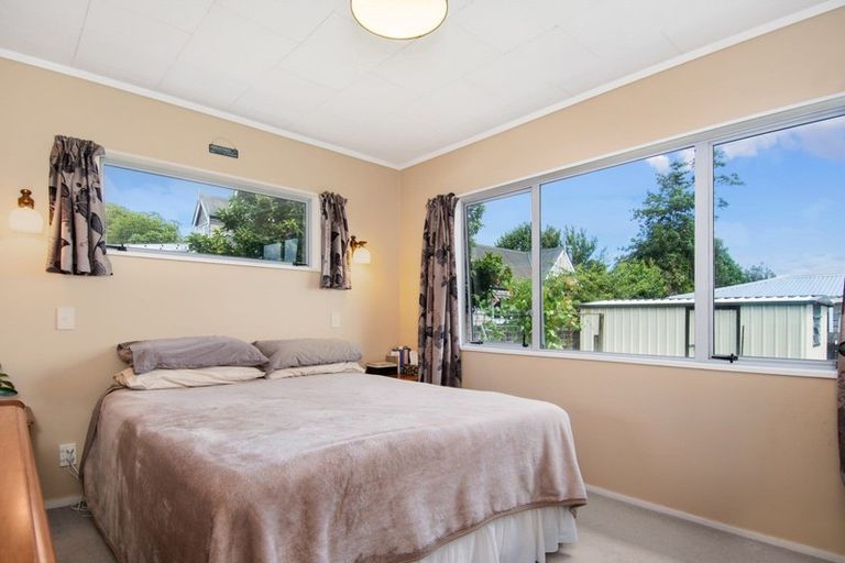 Photo of property in 93a Welcome Bay Road, Welcome Bay, Tauranga, 3112