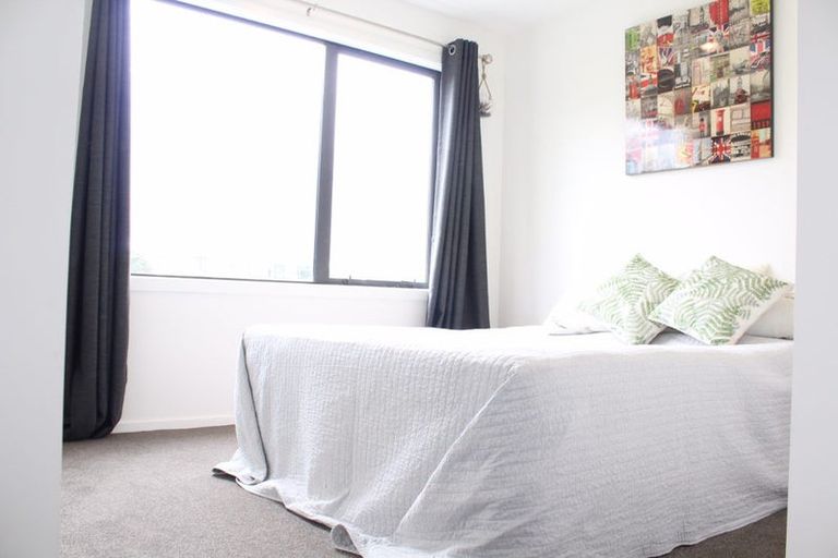 Photo of property in 111g Cliffs Road, Saint Clair, Dunedin, 9012