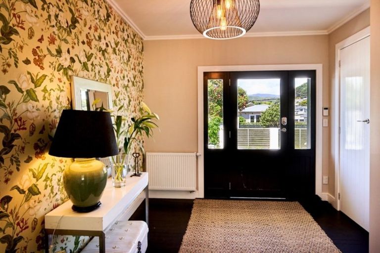 Photo of property in 76 Monro Street, Seatoun, Wellington, 6022