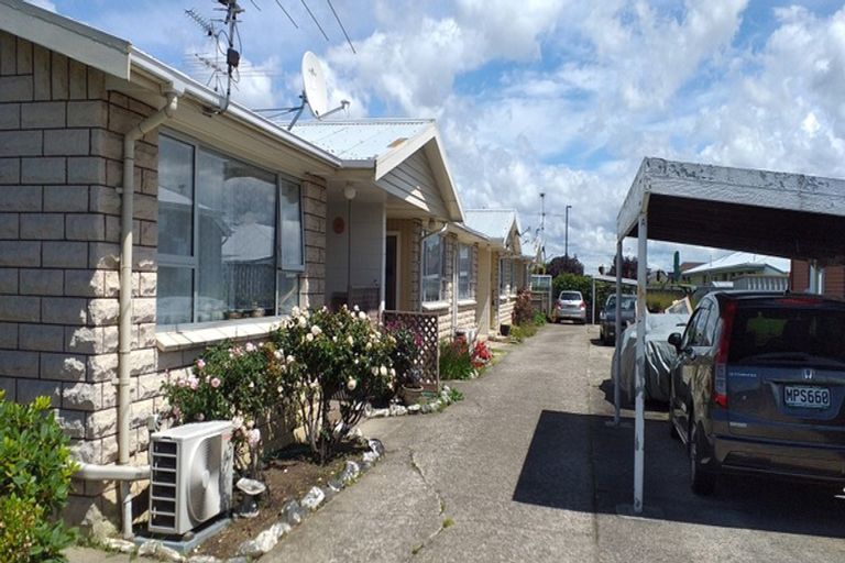 Photo of property in 70c Church Street, Mosgiel, 9024